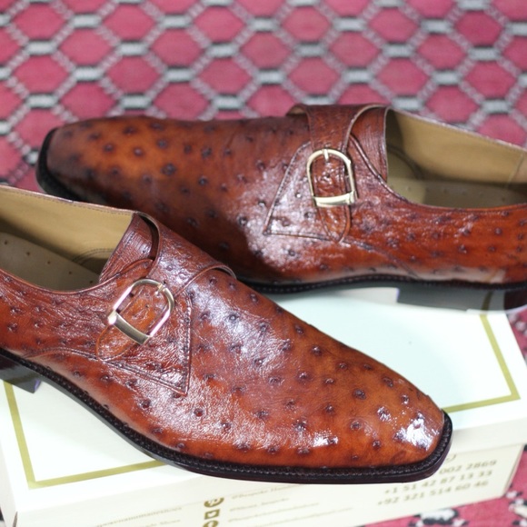 Handcrafted shoes - Picture 3 of 11